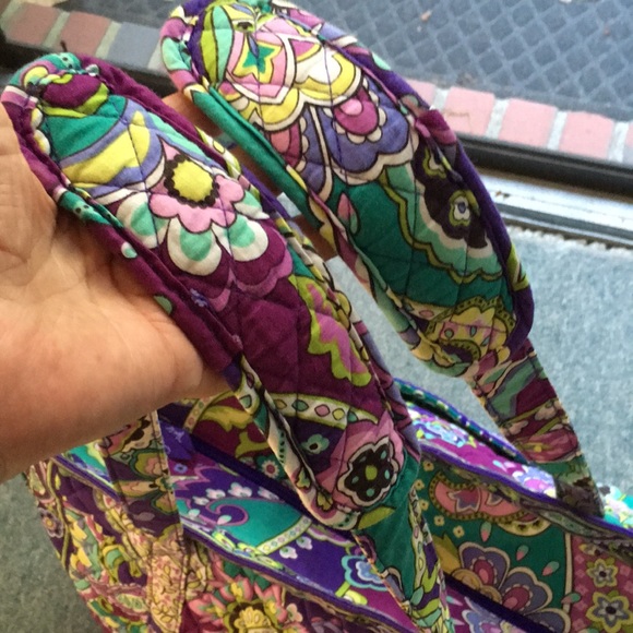 Huge VB Weekender TravelBag. Padded shoulder straps. TONS OF COMPARTMENTS in/out - Picture 4 of 8